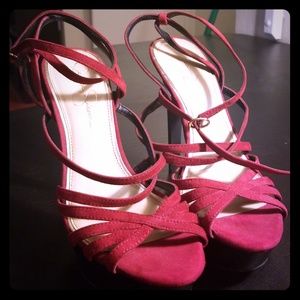 Jessica Simpson "Evans" strappy platform sandals